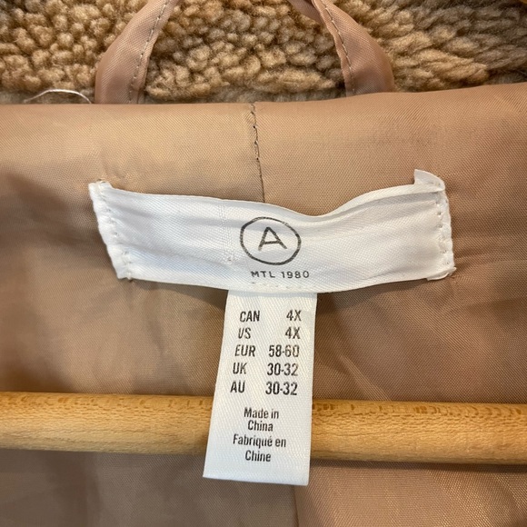 ‘A’ (MTL 1980) tan teddy coat 4x - Picture 6 of 10
